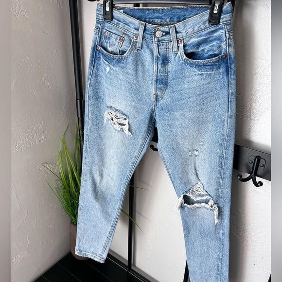 501 Levi’s skinny high waist distressed size W24 L28 - Picture 8 of 15